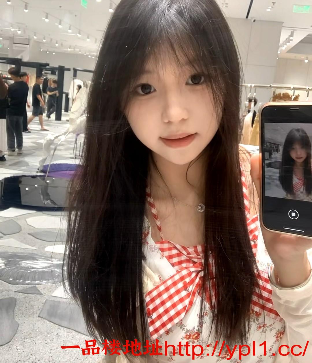 Screenshot_2025-06-03-00-02-29-228_com.smile.gifmaker-edit.jpg